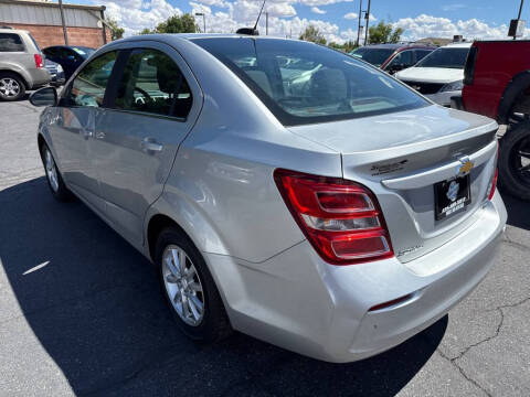 2017 Chevrolet Sonic LT Auto