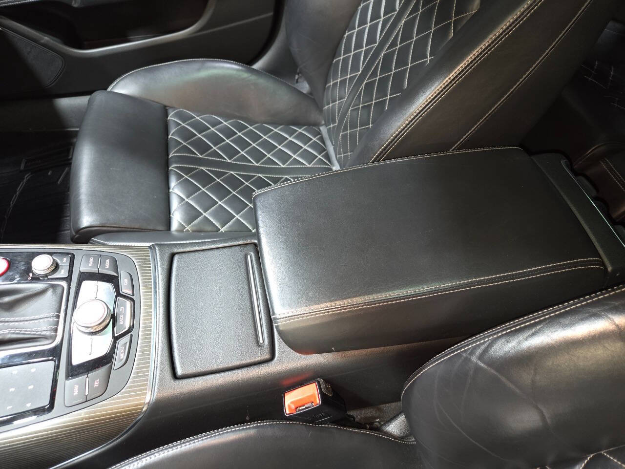 2014 Audi S7 71