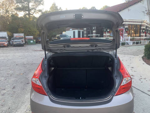 2014 Hyundai Accent SE