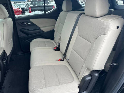 2022 Chevrolet Traverse LS