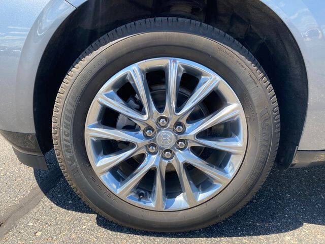 2020 Buick Enclave Essence