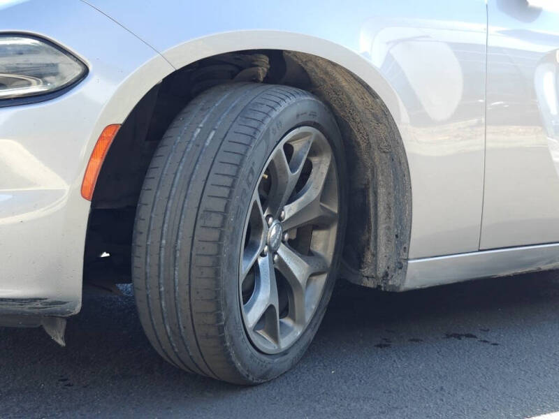 2015 Dodge Charger SXT