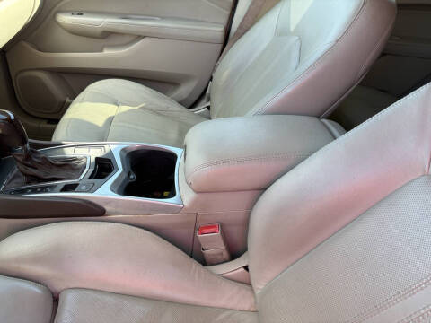 2011 Cadillac SRX Luxury Collection