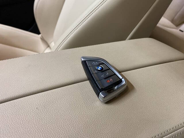 2020 BMW 5 Series 530i