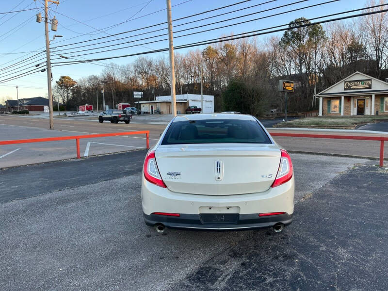 2014 Lincoln MKS Base photo 5