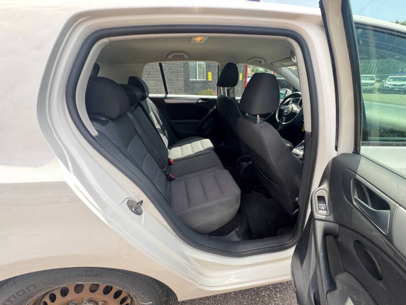 2011 Volkswagen Golf 2.5L PZEV