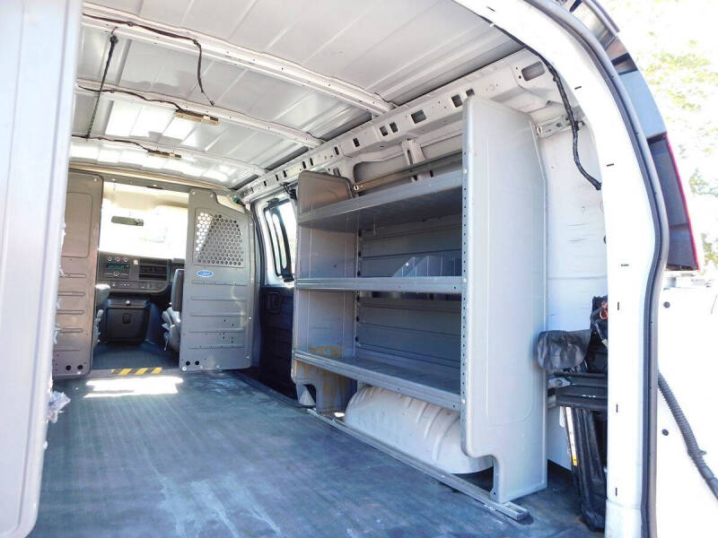 2019 Chevrolet Express 2500