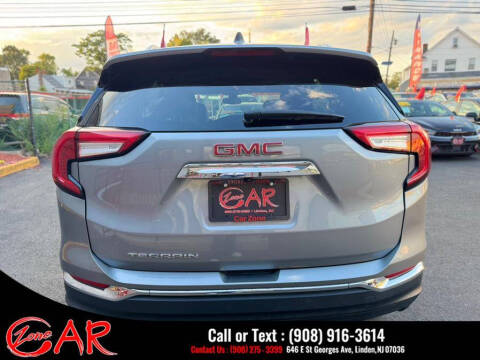 2024 GMC Terrain SLT