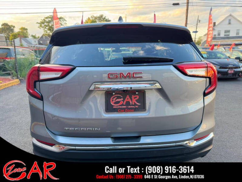 2024 GMC Terrain SLT