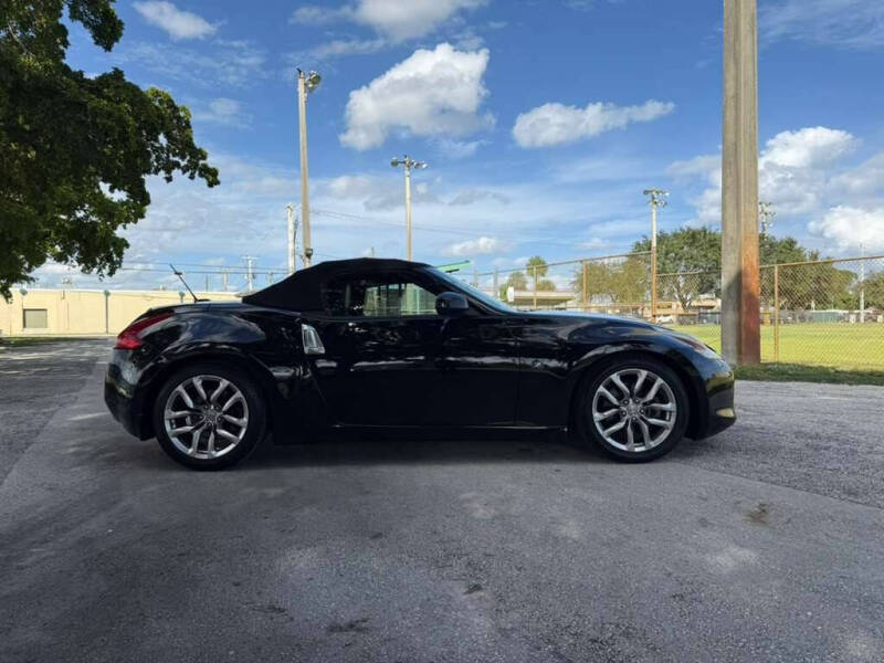 2012 Nissan 370Z Roadster Touring
