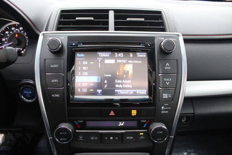 2015 Toyota Camry Hybrid SE