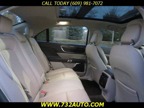 2018 Lincoln Continental Select