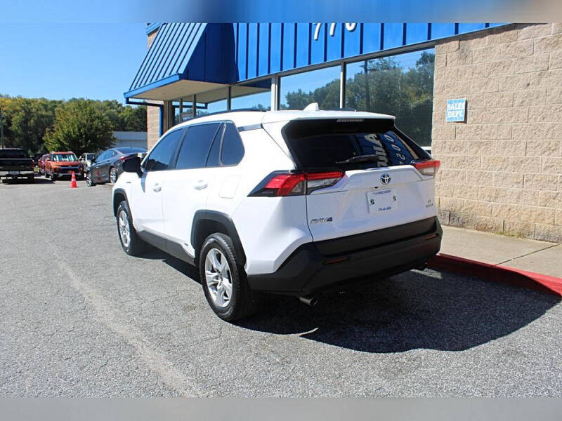 2021 Toyota RAV4 Hybrid LE
