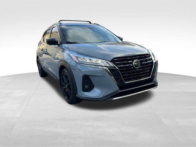 2021 Nissan Kicks SR