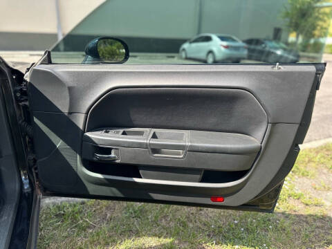 2010 Dodge Challenger SE