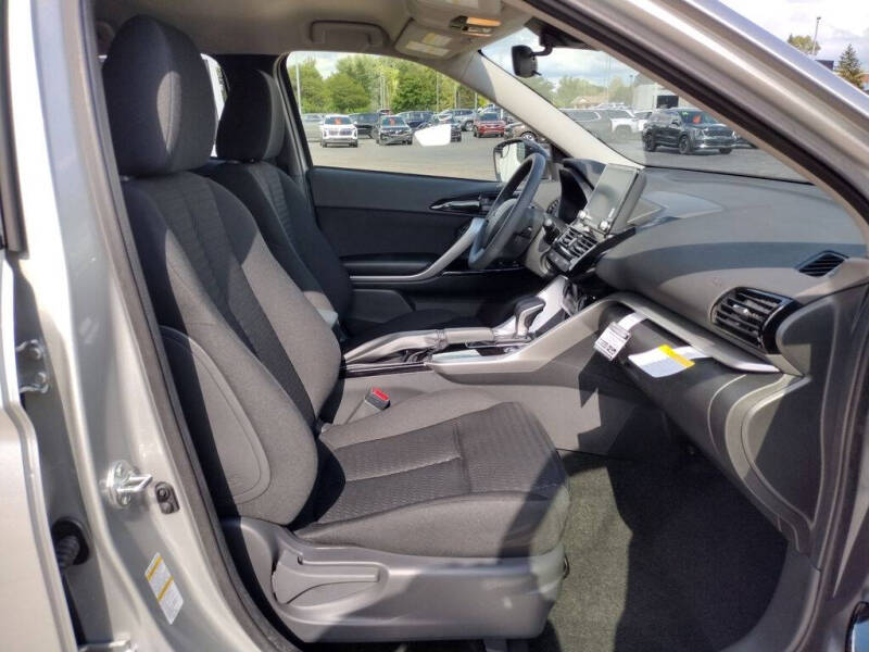 2026 Mitsubishi Eclipse Cross LE