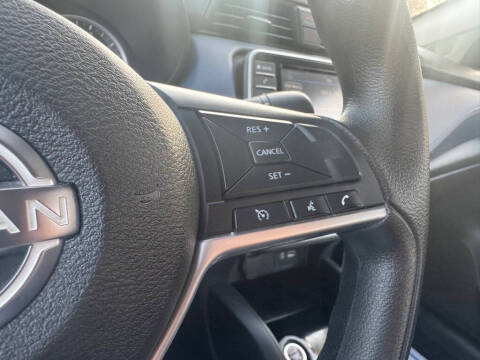 2023 Nissan Versa SV