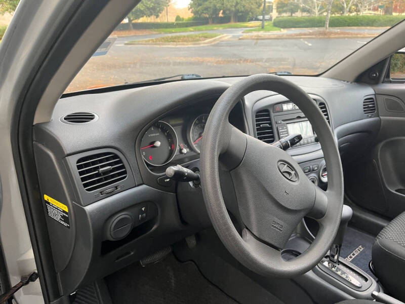 2009 Hyundai Accent GS