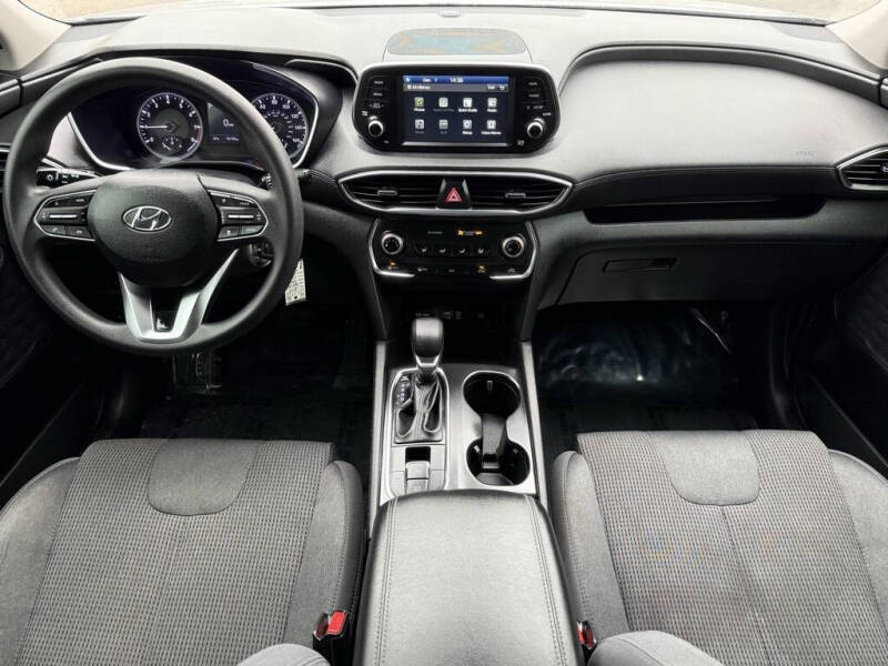 2019 Hyundai Santa Fe SE 2.4L