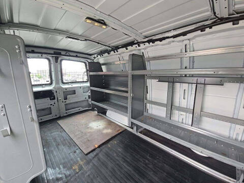 2015 Chevrolet Express 2500