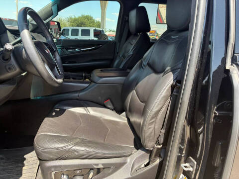 2018 Cadillac Escalade Platinum