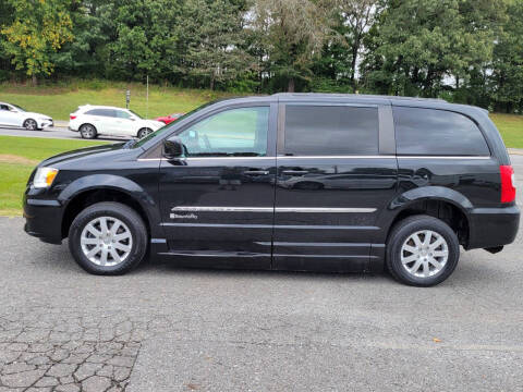 2014 Chrysler WHEELCHAIR VAN