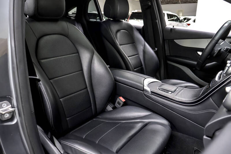 2020 Mercedes-Benz GLC GLC 300 4MATIC