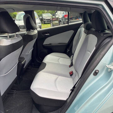 2018 Toyota Prius Two