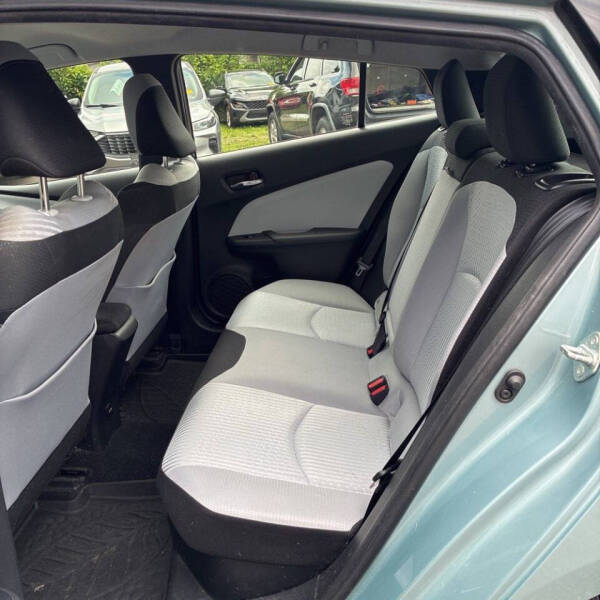 2018 Toyota Prius Two