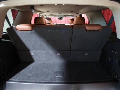 2018 Cadillac Escalade Luxury