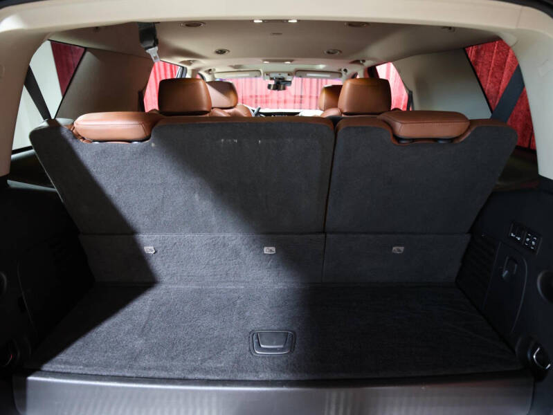 2018 Cadillac Escalade Luxury