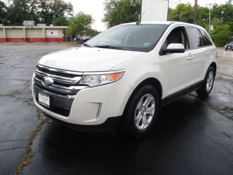 2013 Ford Edge for sale at Triangle Auto Sales in Elgin IL