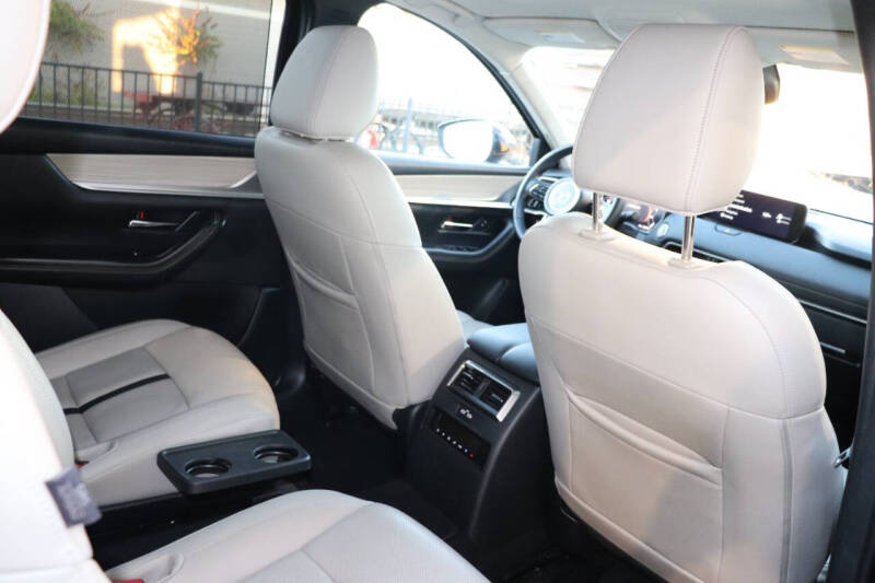 2024 Mazda CX-90 Plug-in Hybrid Preferred