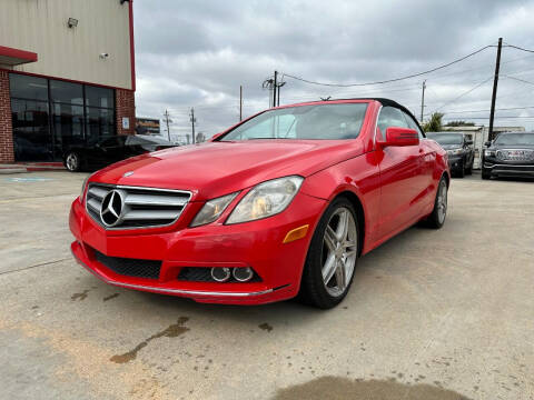 2011 Mercedes-Benz E-Class for sale at Premier Foreign Domestic Cars in Houston TX