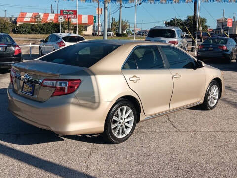 2012 Toyota Camry XLE