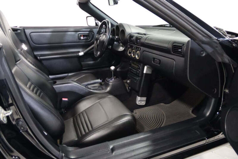 2004 Toyota MR2 Spyder