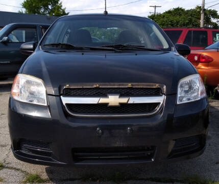 2010 Chevrolet Aveo for sale at STEVE GRAYSON MOTORS in Youngstown OH