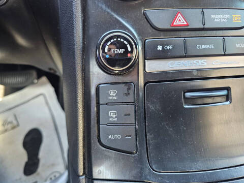 2013 Hyundai Genesis Coupe 2.0T