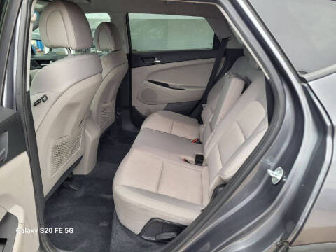 2017 Hyundai Tucson SE