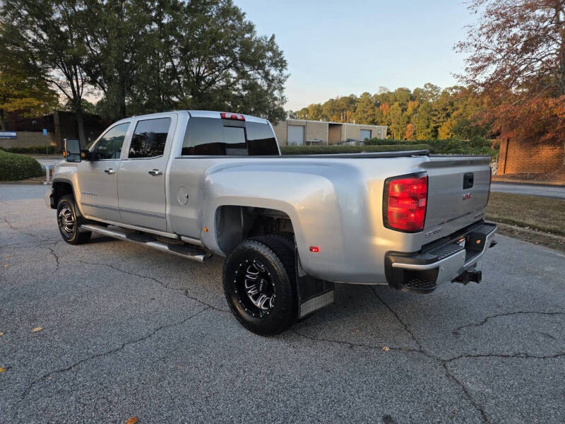 2017 GMC Sierra 3500HD Denali