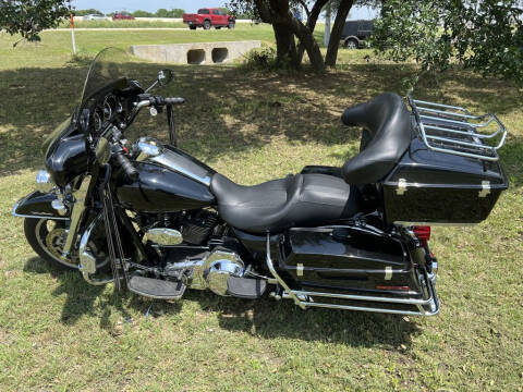 2010 Harley-Davidson Electra Glide for sale at Village Motors Of Salado in Salado TX