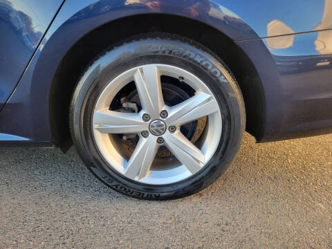 2013 Volkswagen Passat SE PZEV