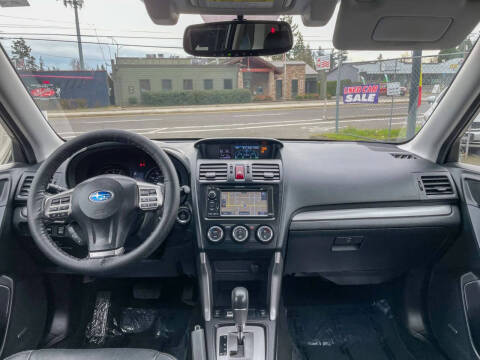 2014 Subaru Forester 2.0XT Touring