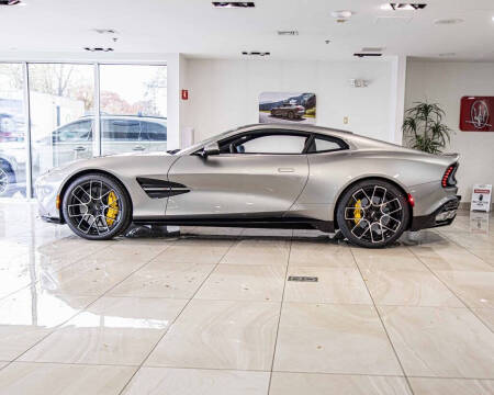 2026 Aston Martin Vanquish