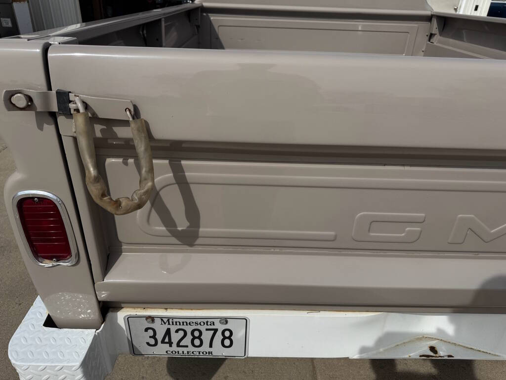 1965 GMC C/K 1500 Series 110