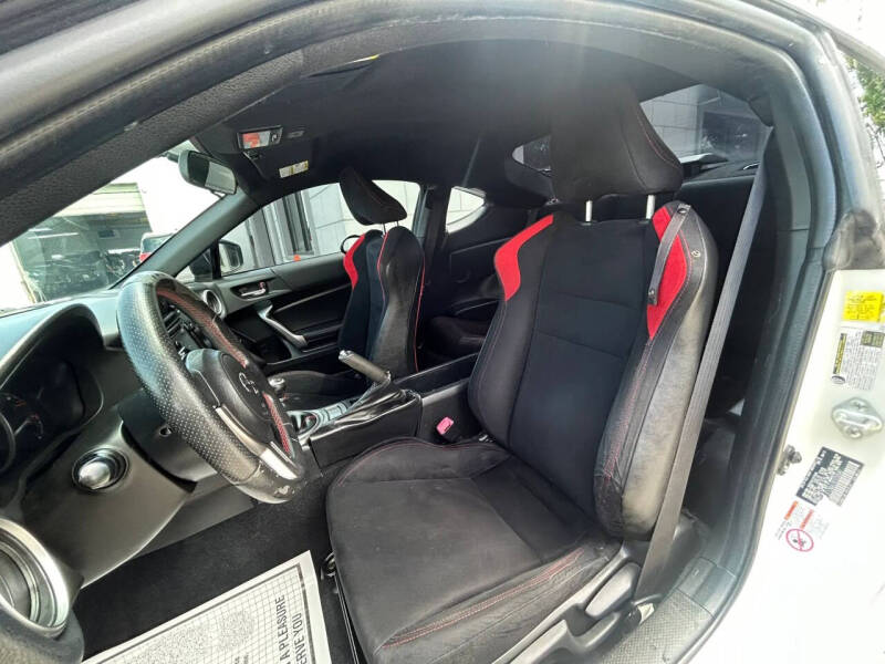 2014 Scion FR-S