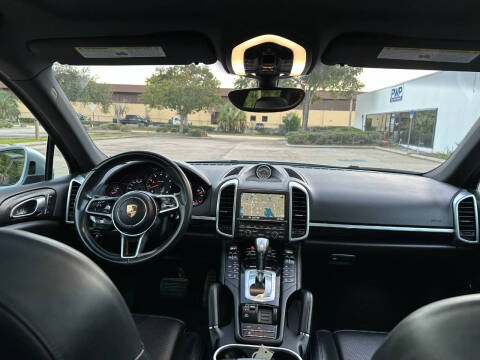 2016 Porsche Cayenne