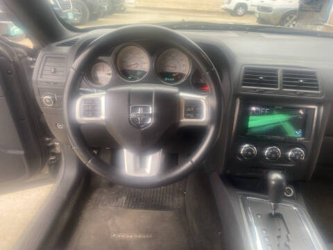 2012 Dodge Challenger SXT