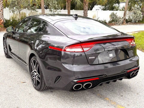 2022 Kia Stinger GT1
