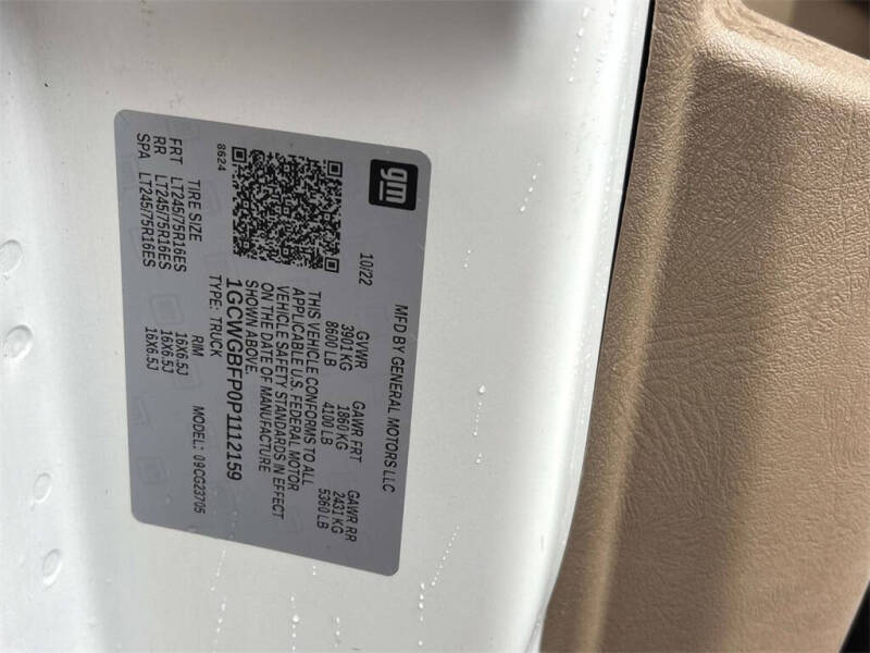 2023 Chevrolet Express 2500